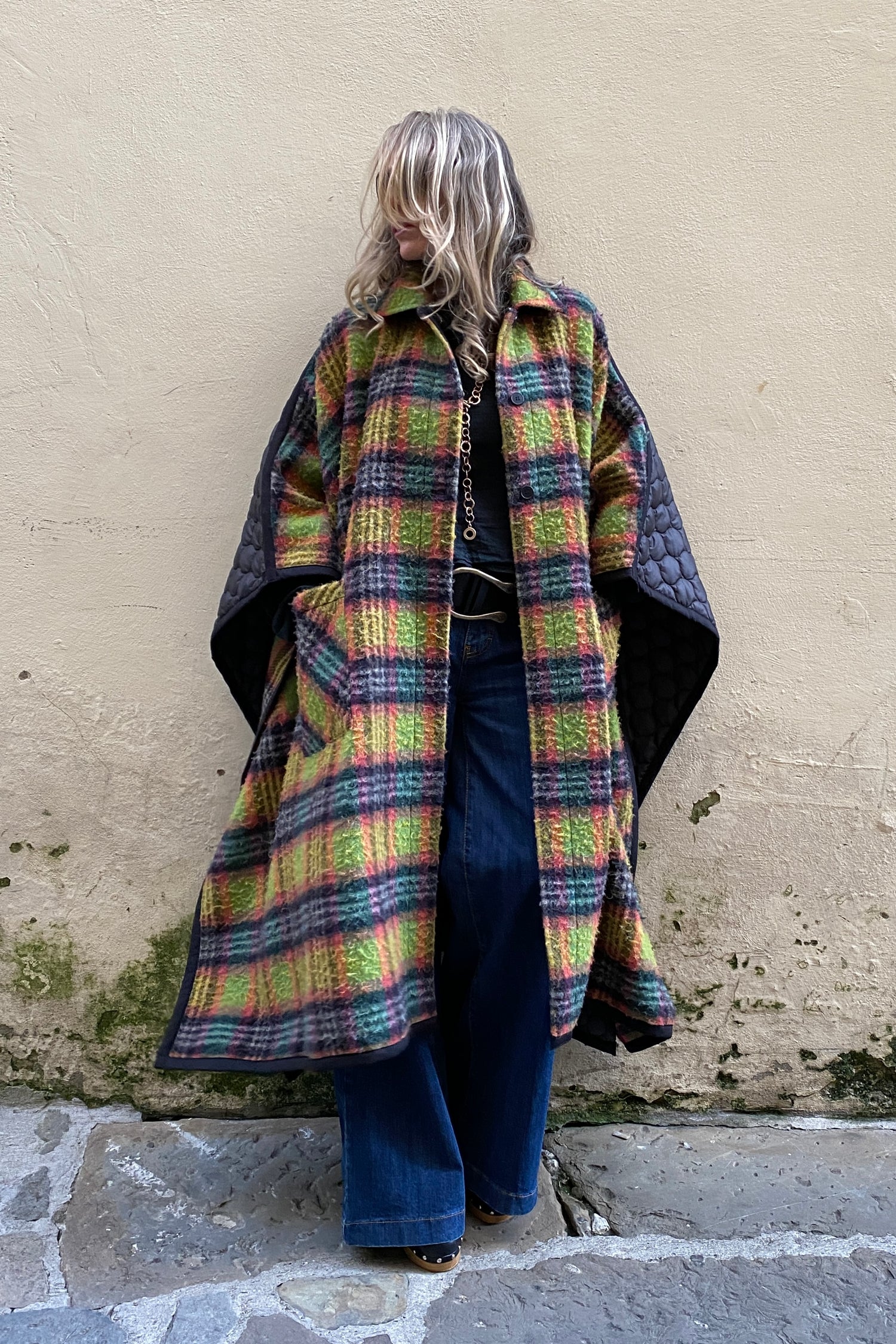 Maxi Mantella Horse