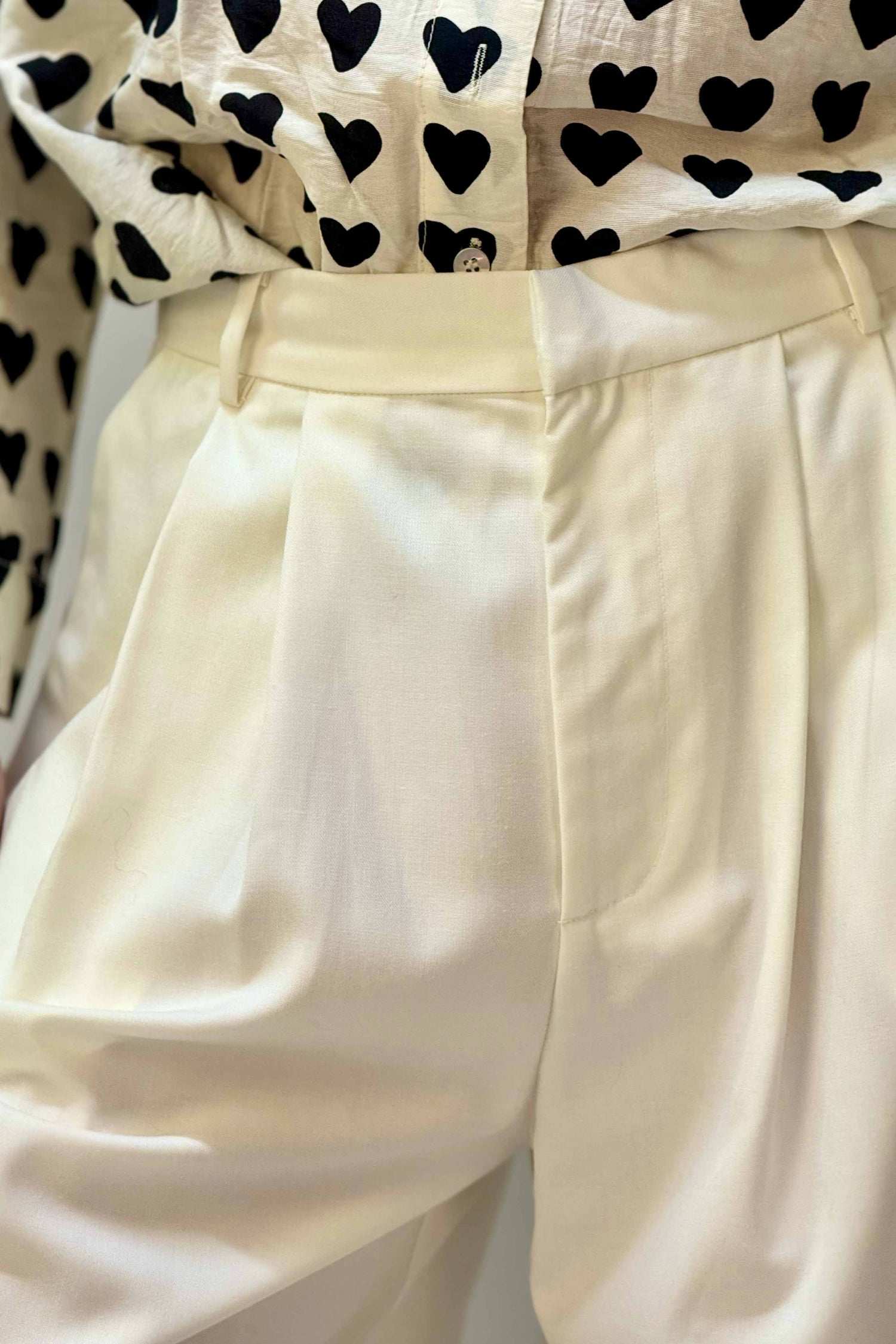 Pantalone Palazzo con Pinces