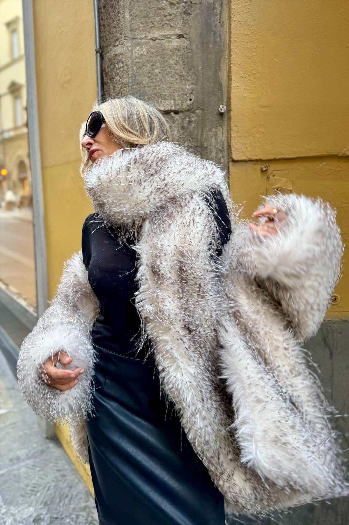 Stola Eco Pelliccia White