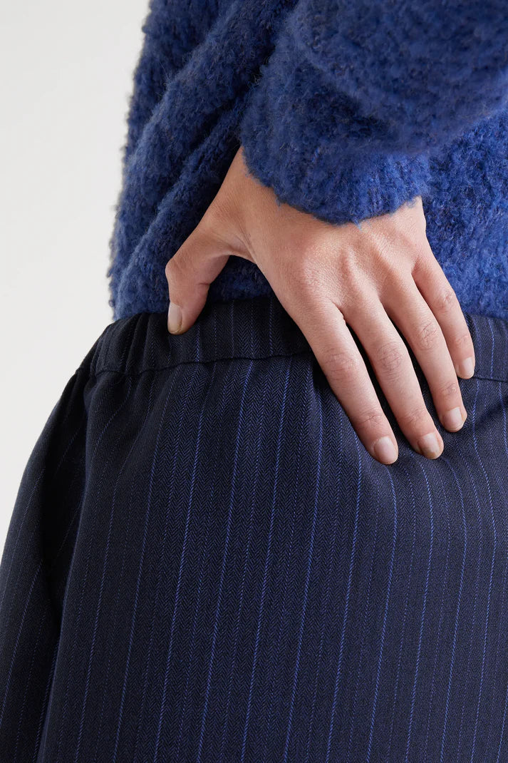 Pantalone a righe gessate blu