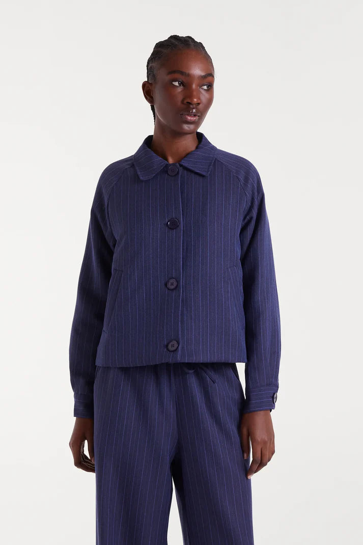 Giaccha a righe gessate blu
