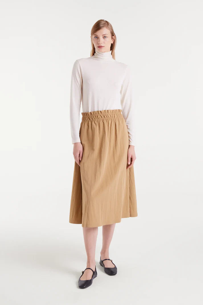 Maglietta a collo alto bianca