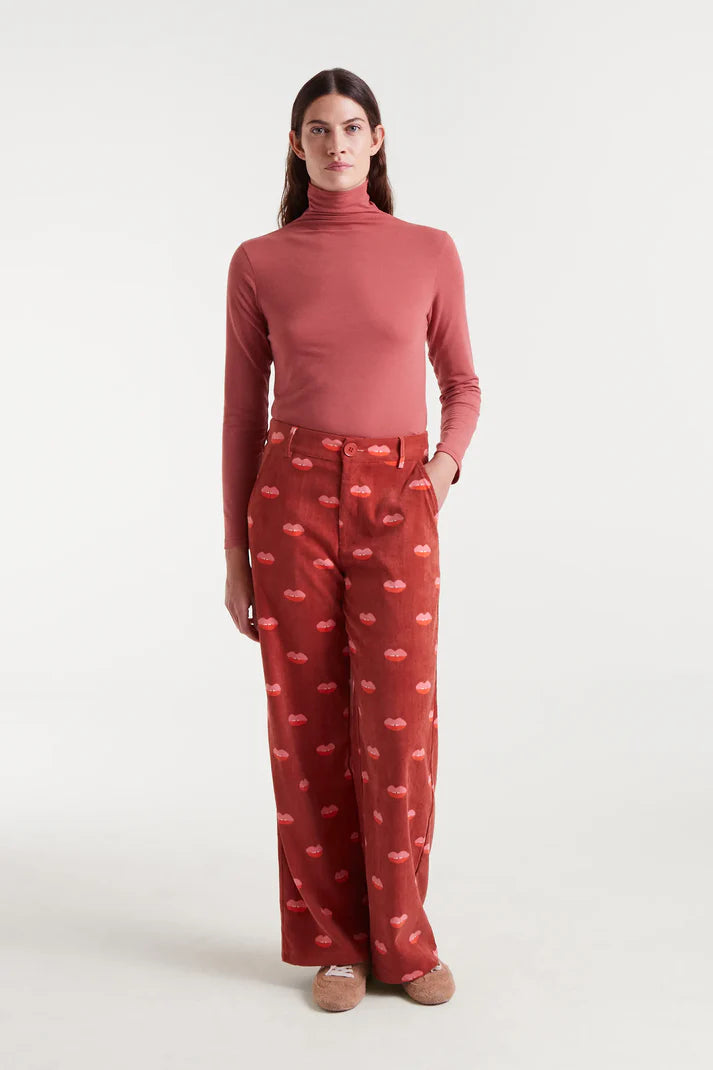 Maglietta collo alto terracotta