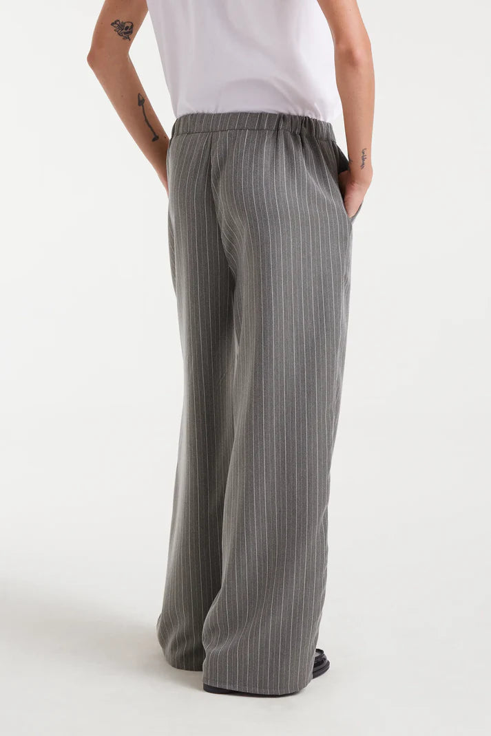 Pantalone gessato grigio