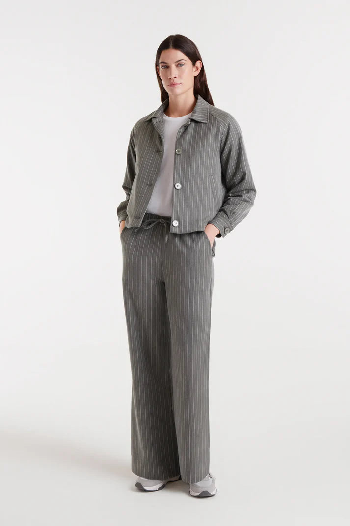 Giacca gessata grigia