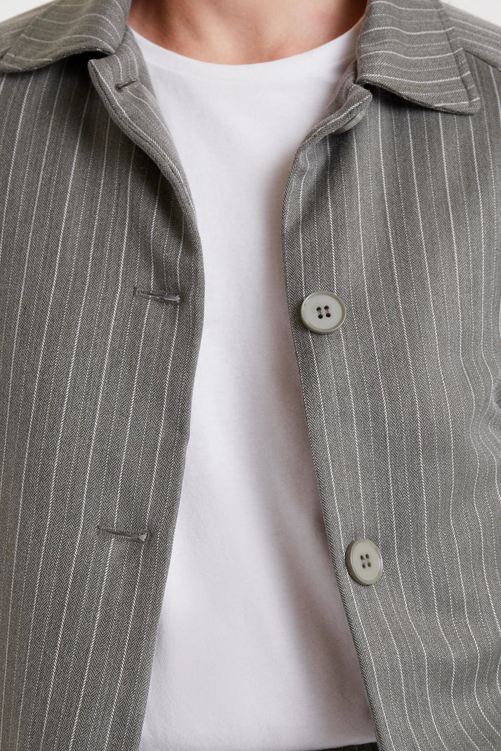 Giacca gessata grigia