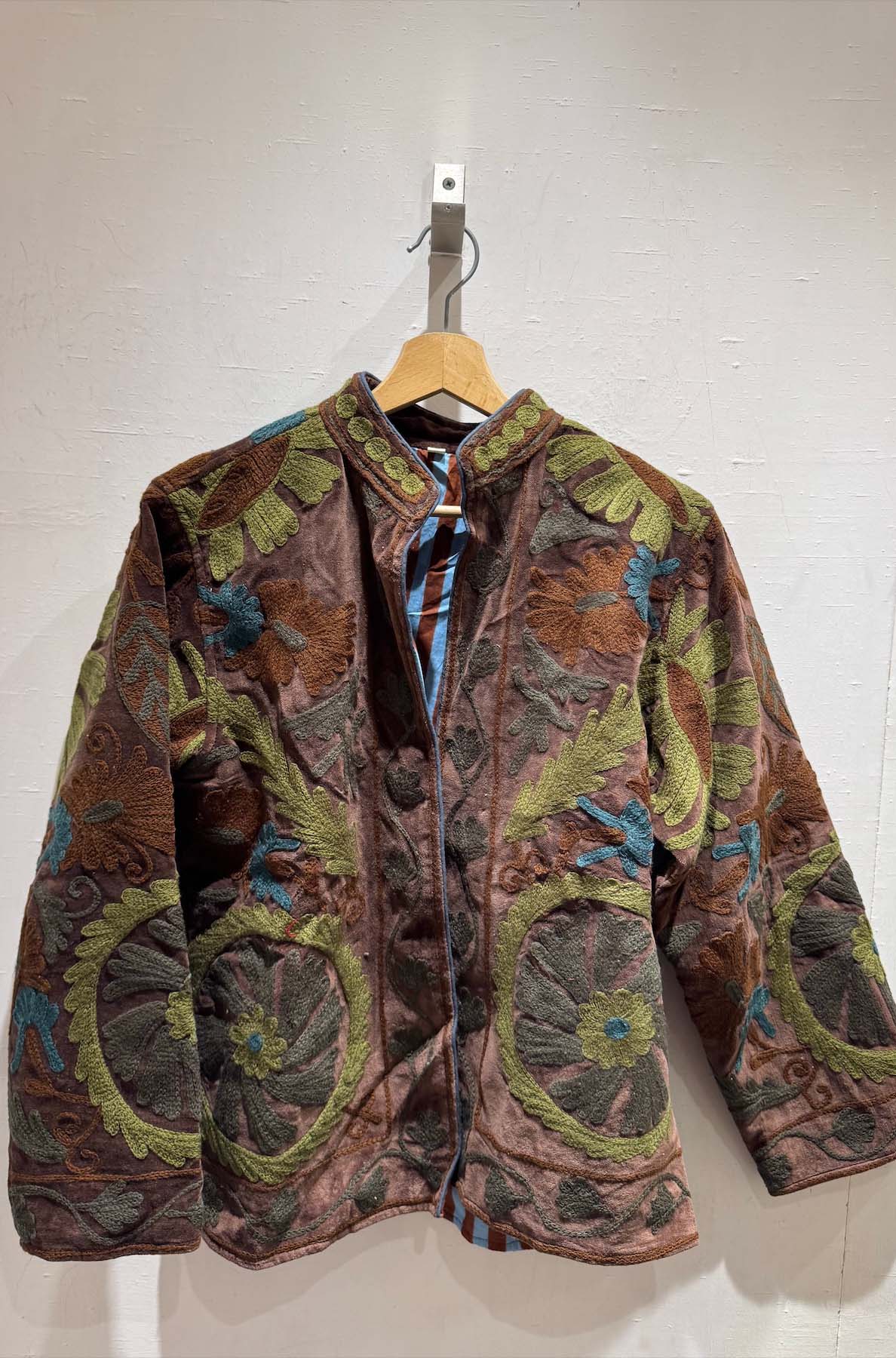 Giacca Ricamata in Velluto