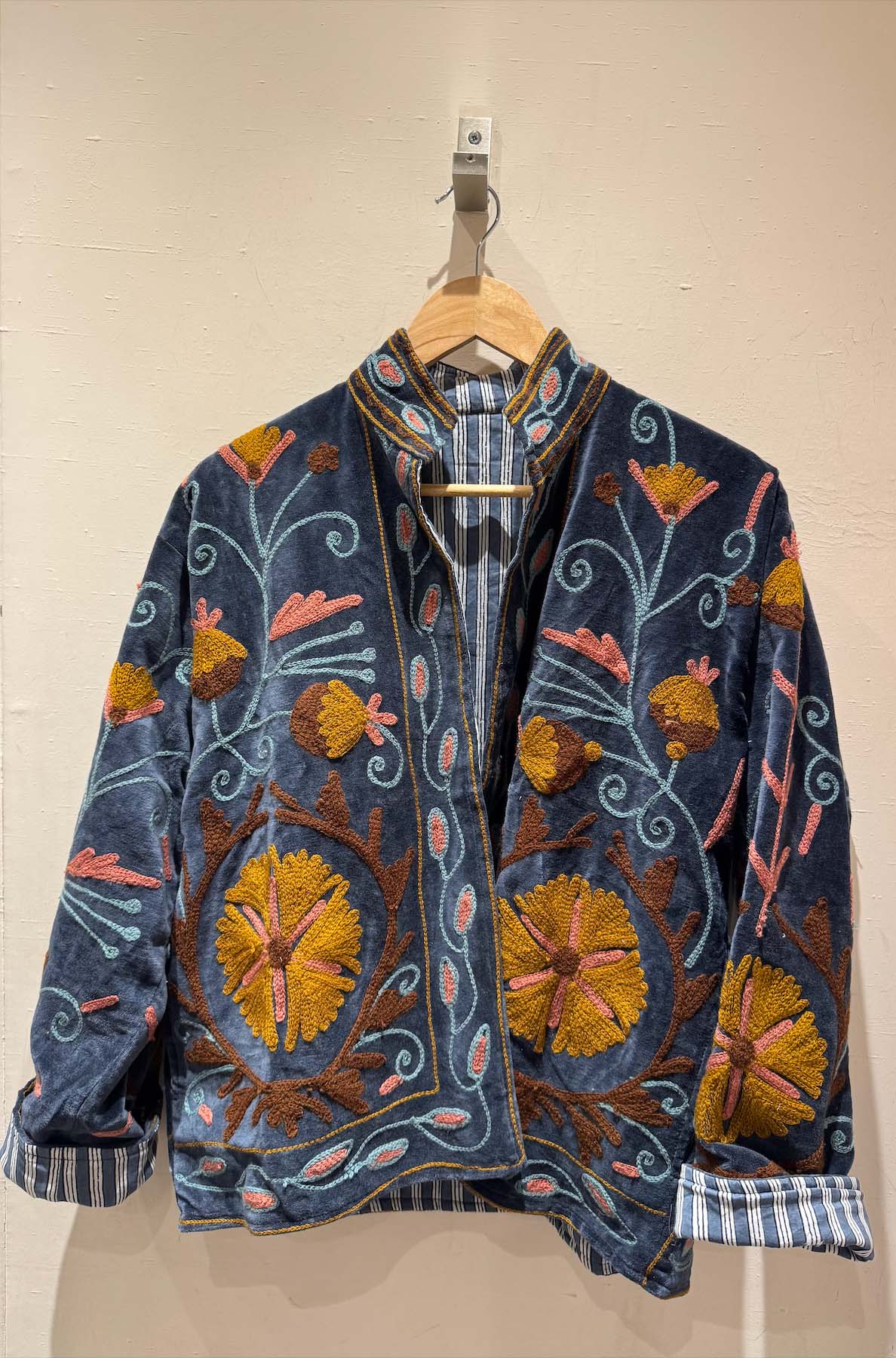 Giacca Ricamata in Velluto