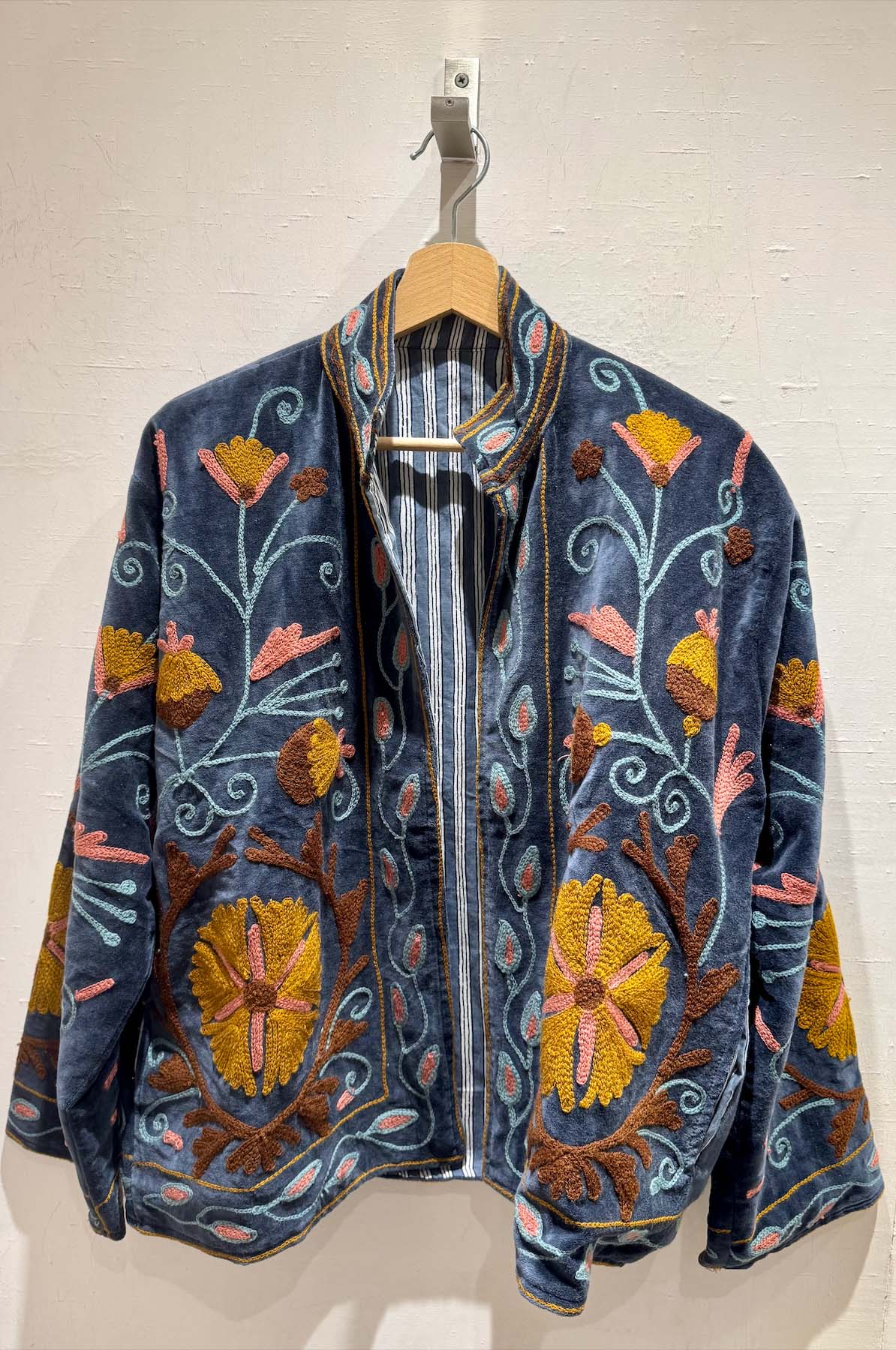 Giacca Ricamata in Velluto