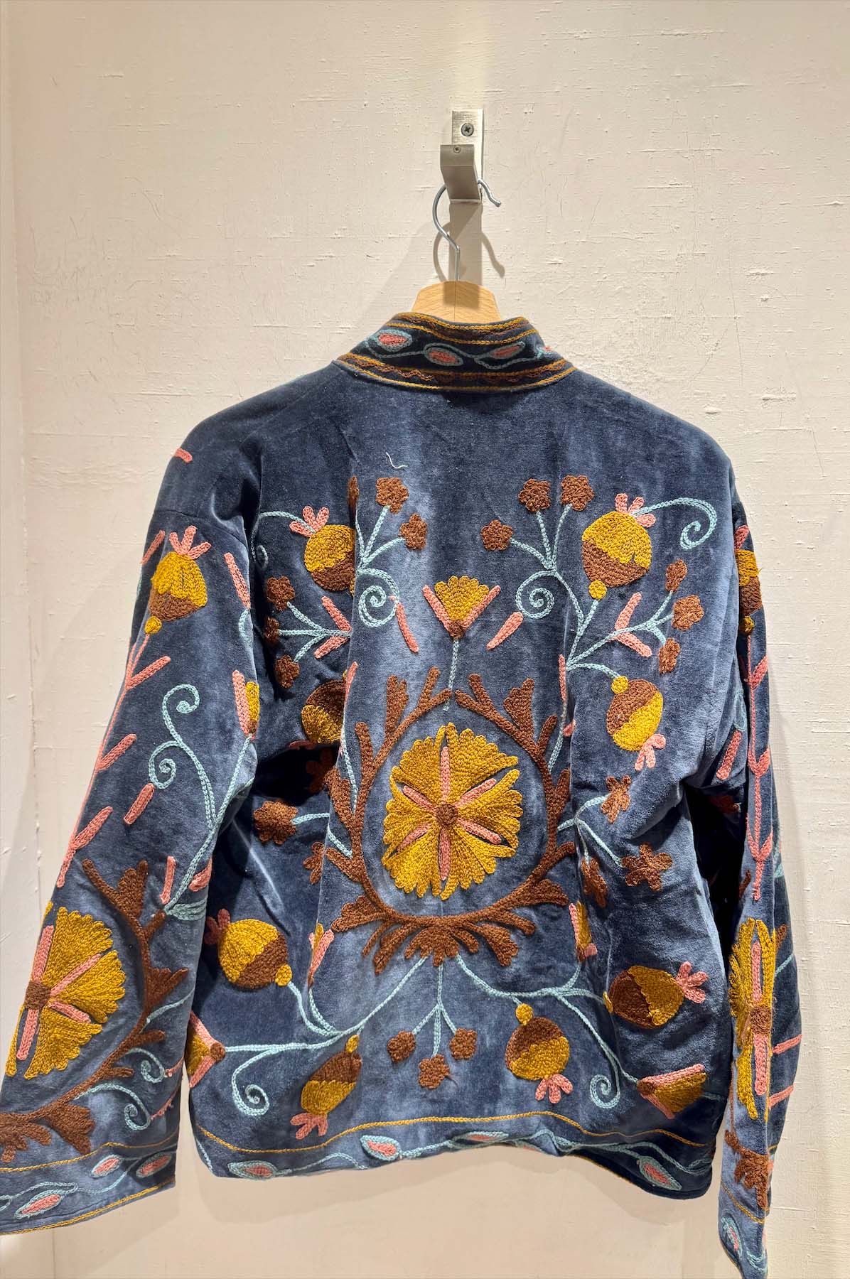 Giacca Ricamata in Velluto