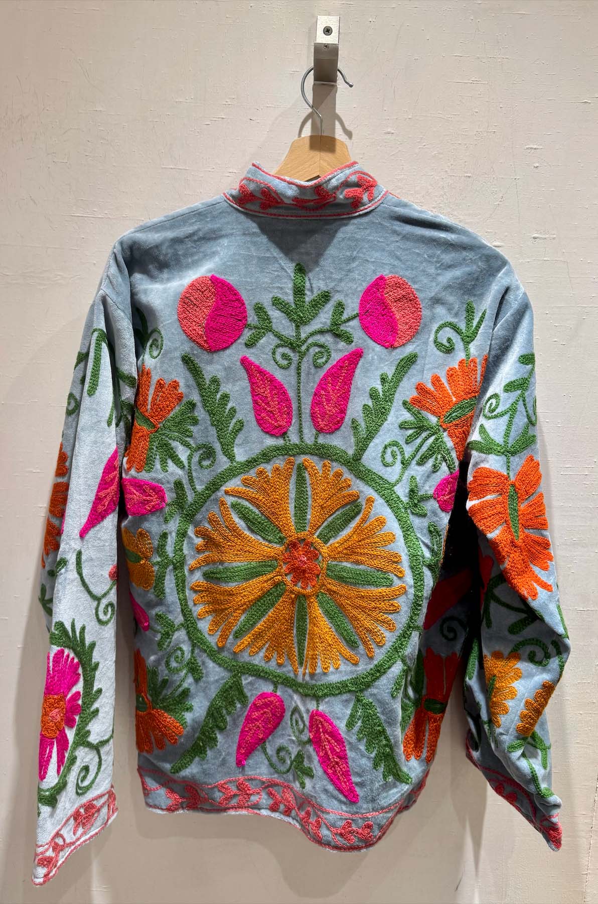 Giacca Ricamata in Velluto