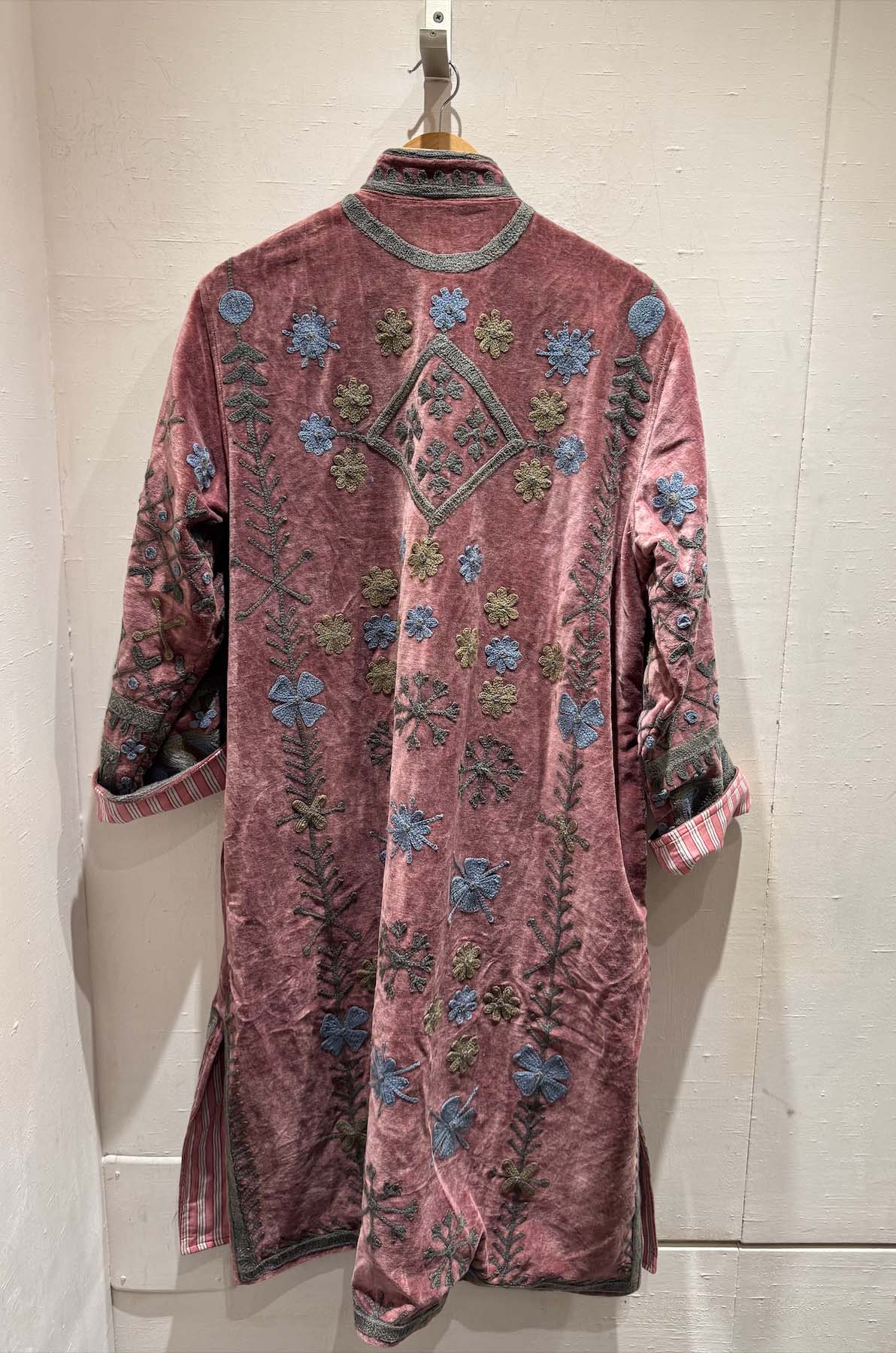 Giacca Lunga Ricamata