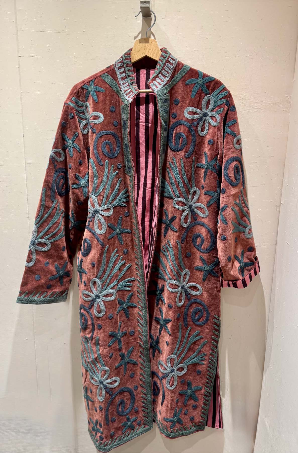 Giacca Lunga Ricamata