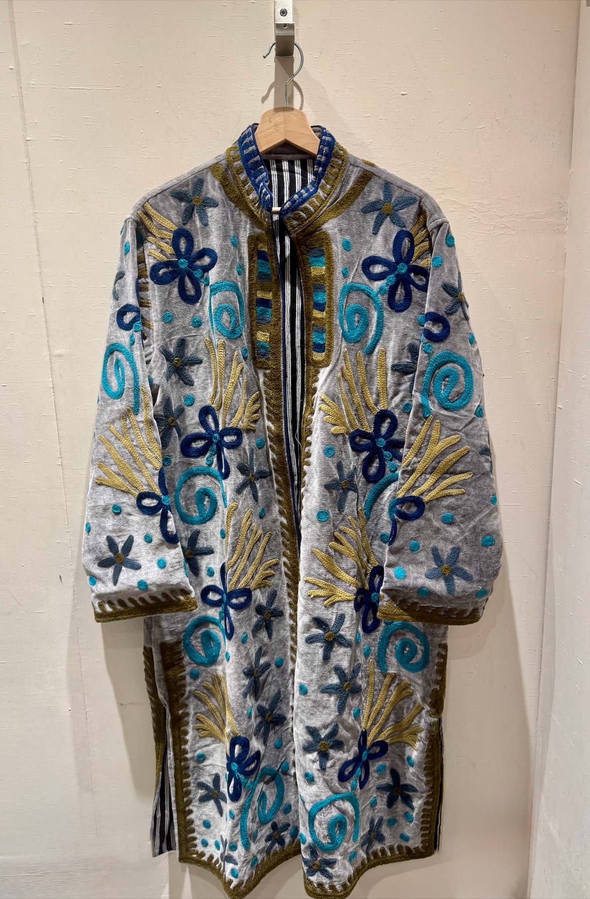 Giacca Lunga Ricamata