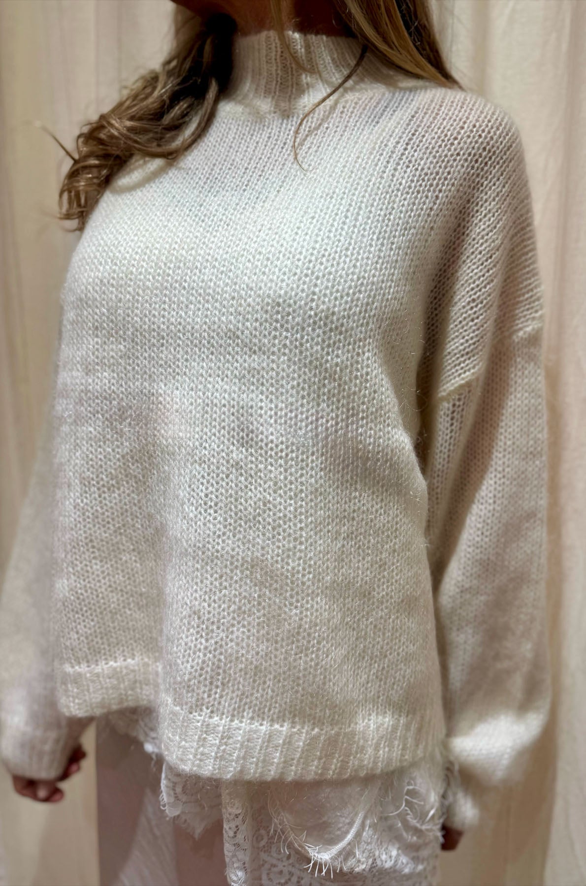 Maglione Morbido Mohair collo lupetto