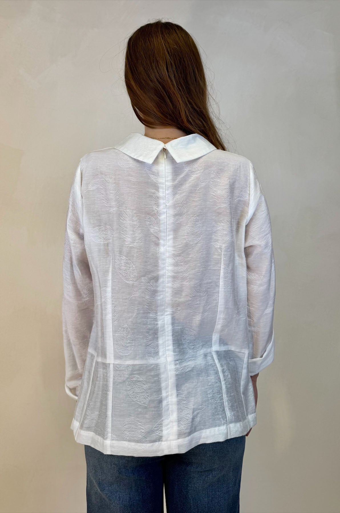 Blusa con motivo applicato