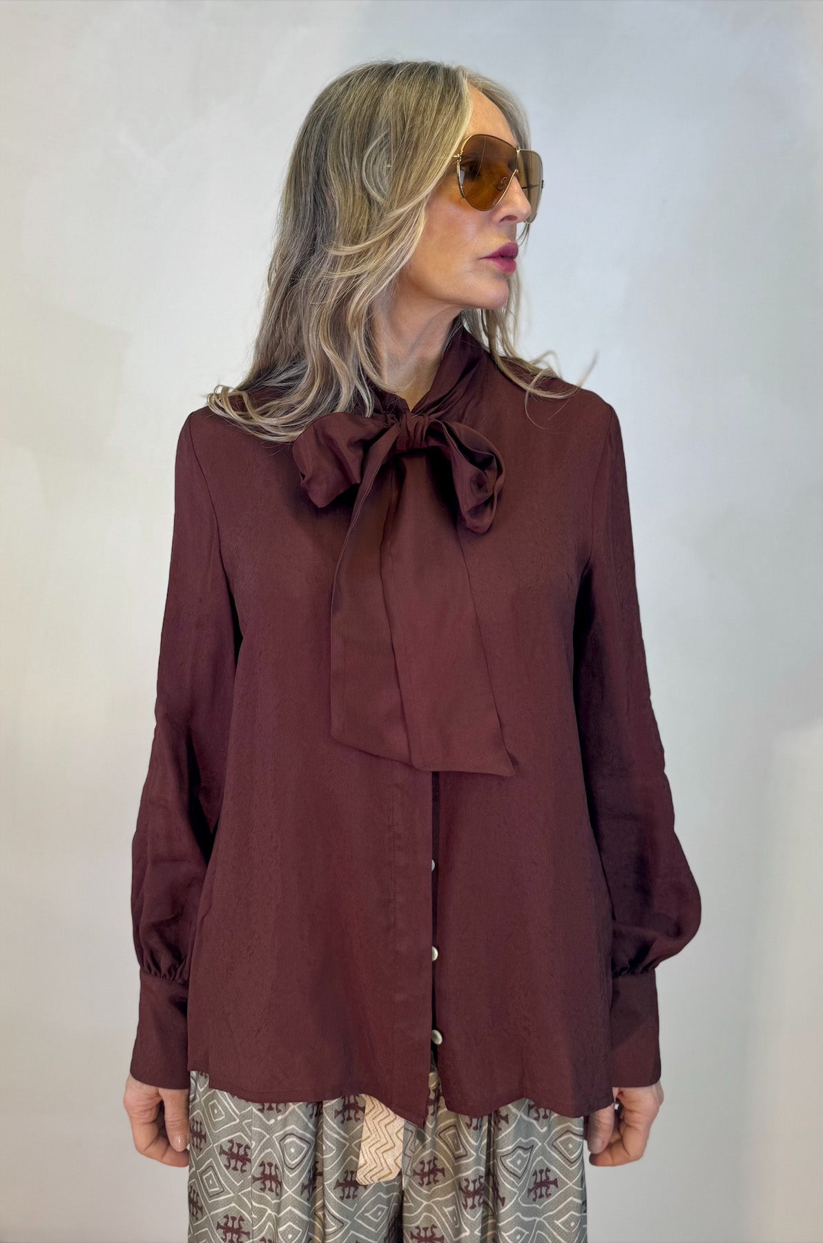 Camicia Tinta Unita con Fiocco