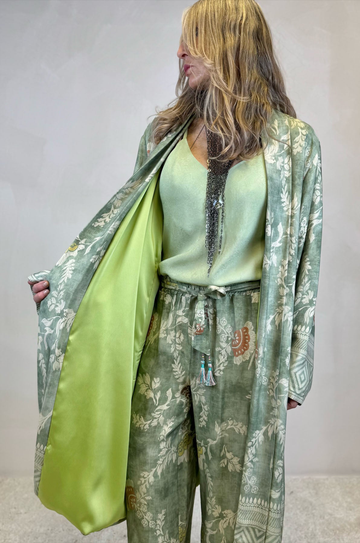 Kimono Medio Arabeschi