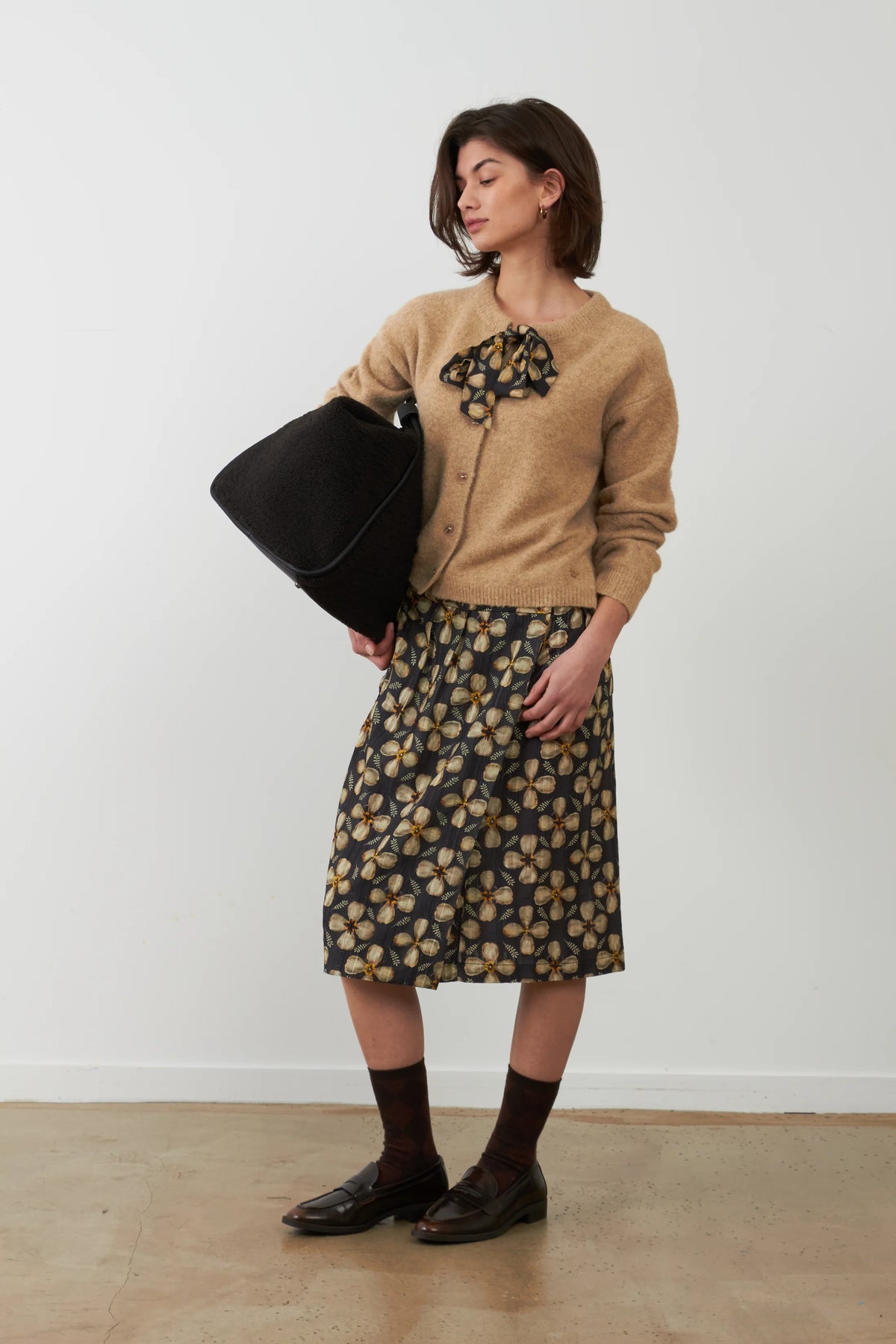 Cardigan con fiocco