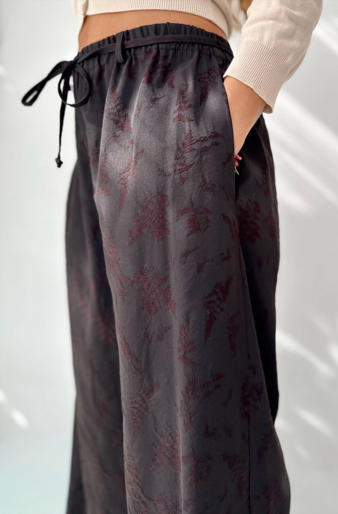 Pantalone a completo kimono Jacquard Botanico
