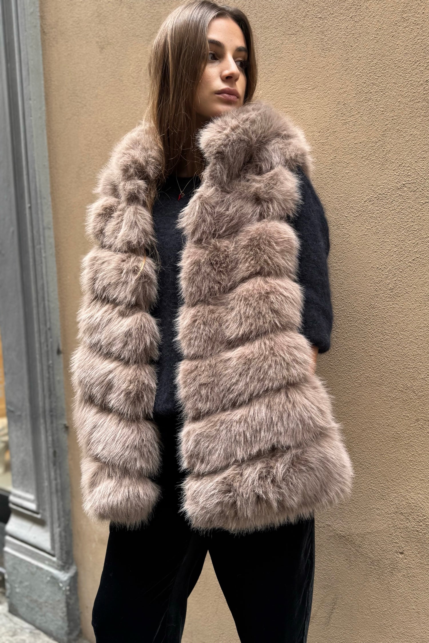 Gilet Cappuccio Eco Pelliccia