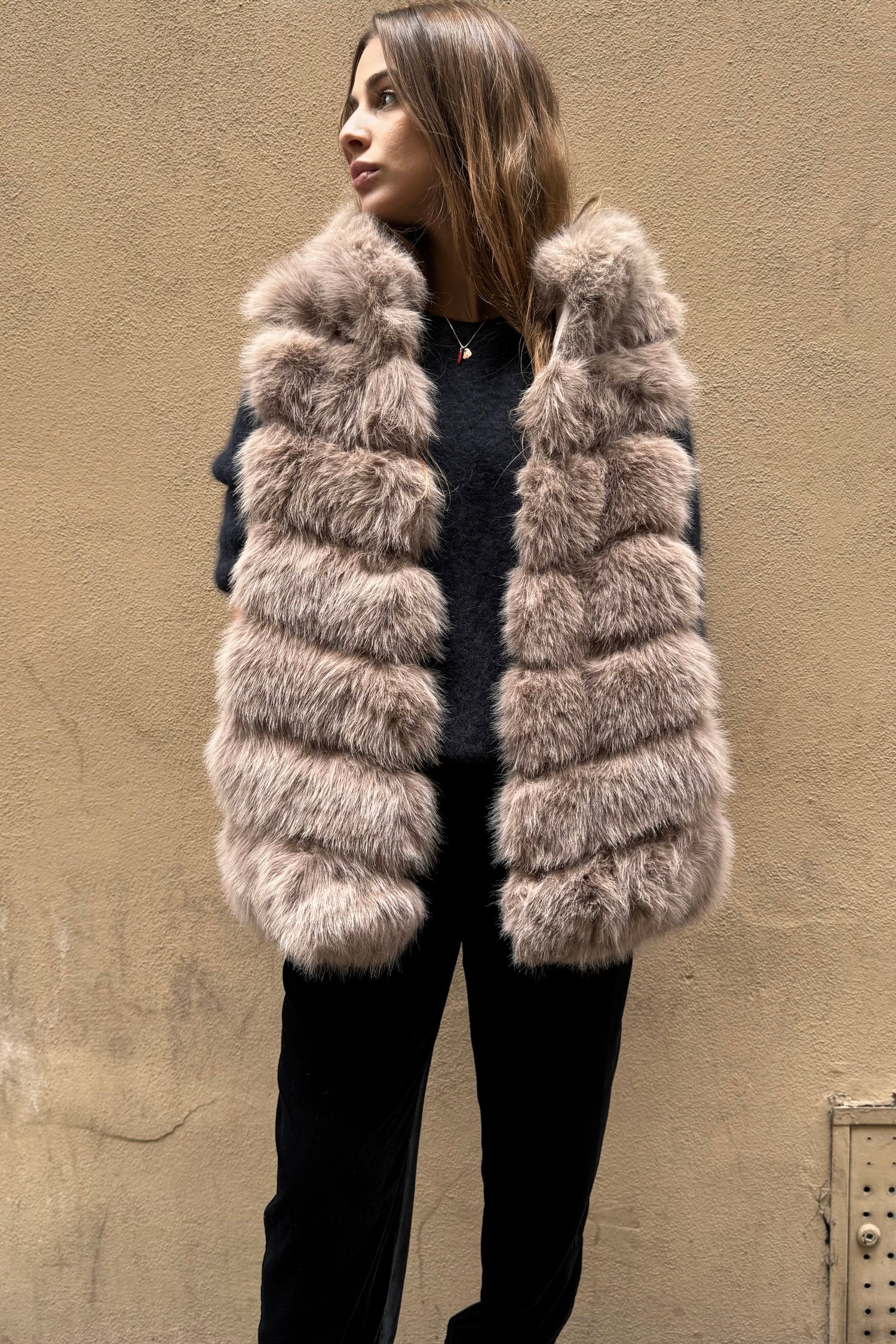 Gilet Cappuccio Eco Pelliccia