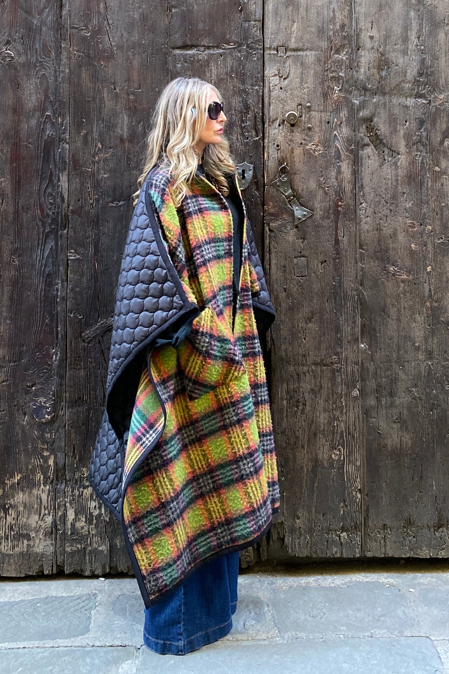Maxi Mantella Horse