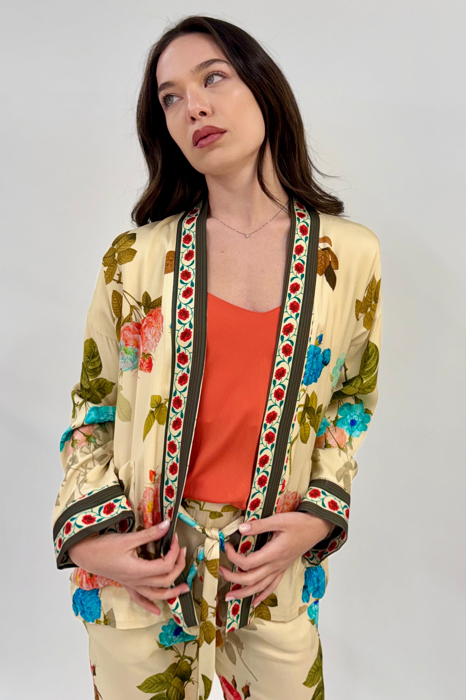 Kimono Corto Peonie