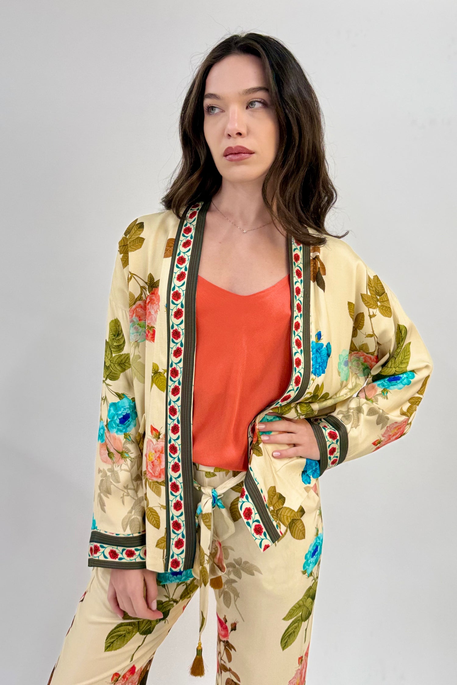 Kimono Corto Peonie