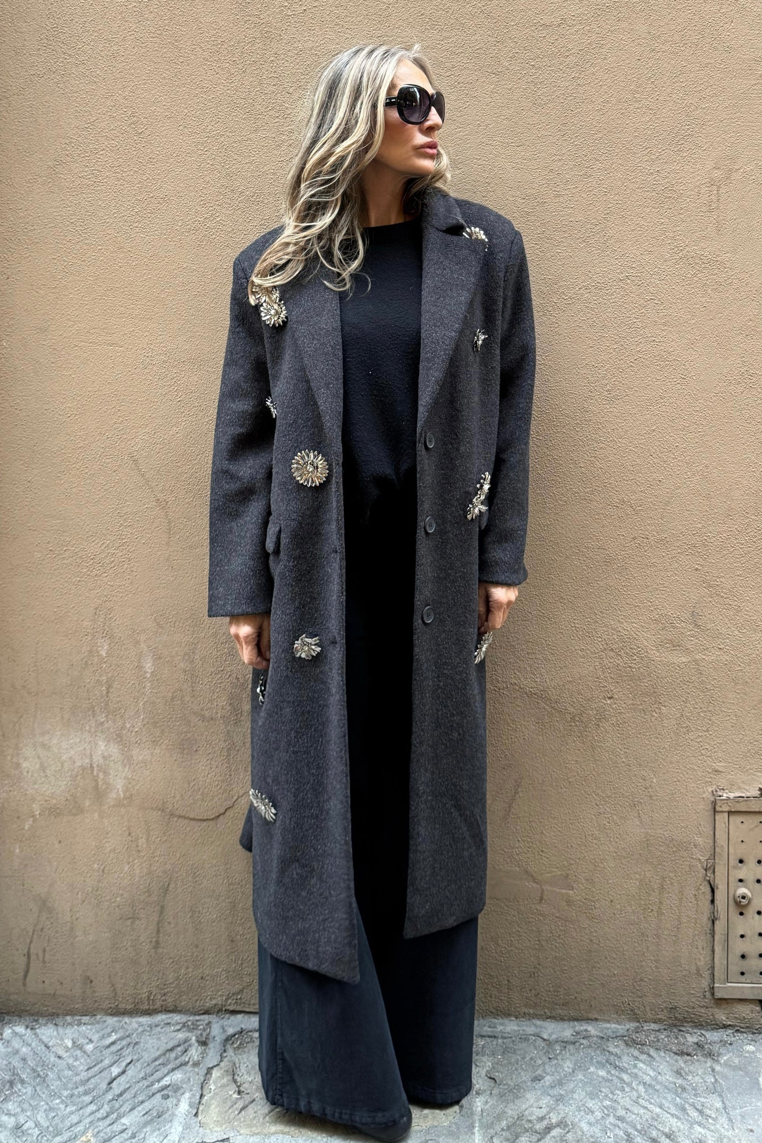 Cappotto Monopetto Spille Gioiello
