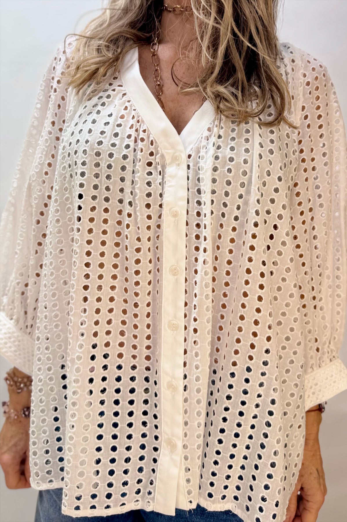 Camicia Ricamata Collo a V