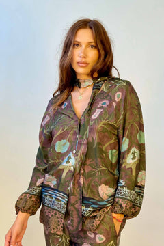 Camicia con Fiocco Removibile