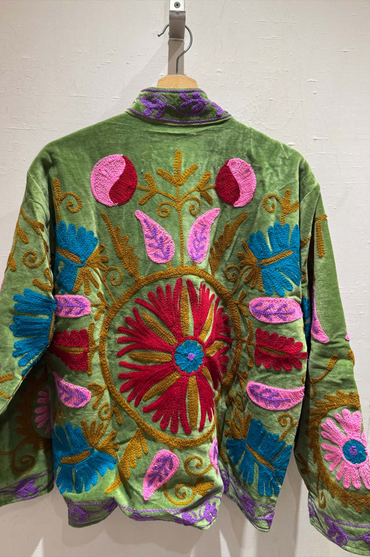 Giacca Ricamata in Velluto