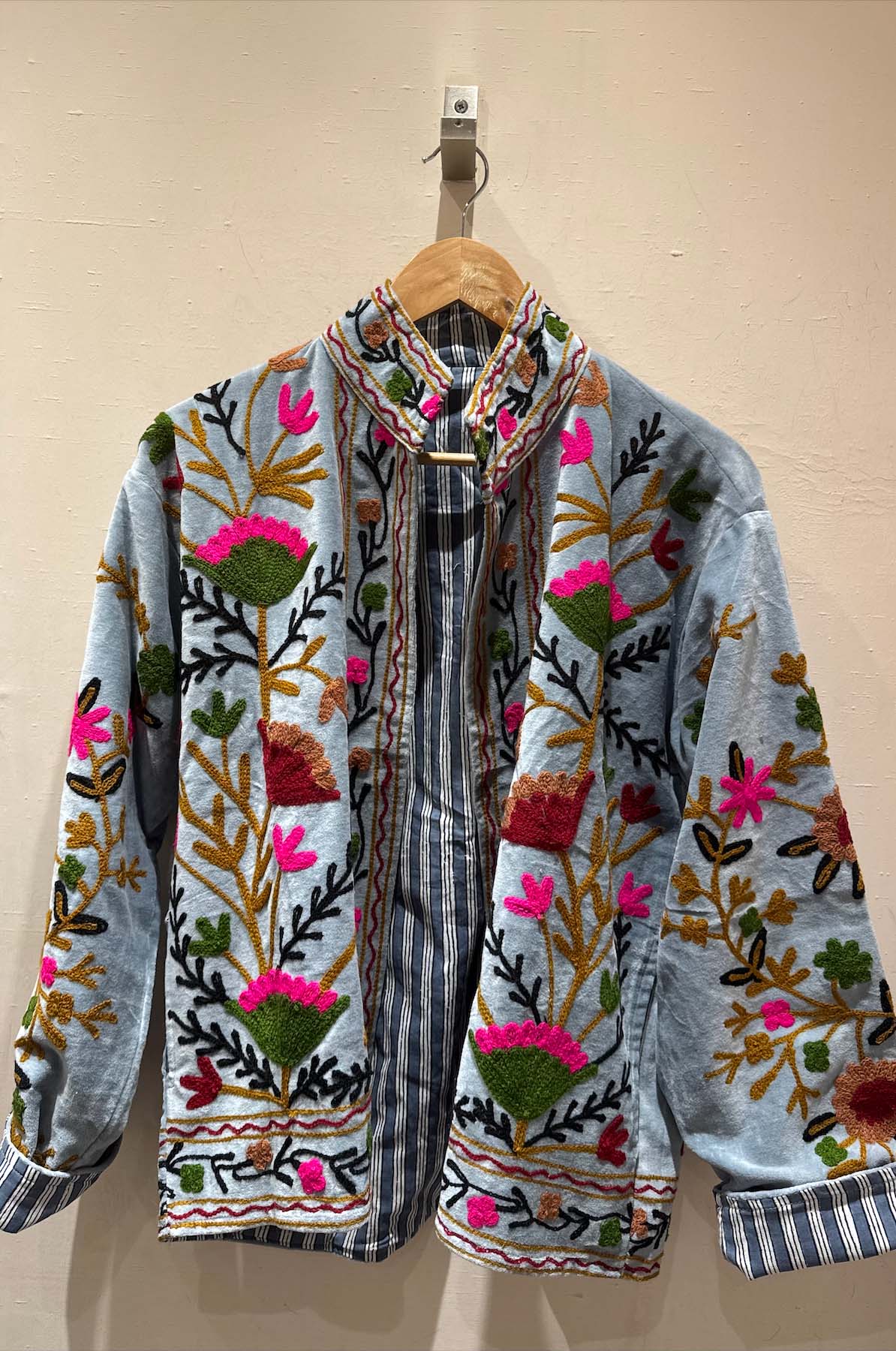 Giacca Ricamata in Velluto