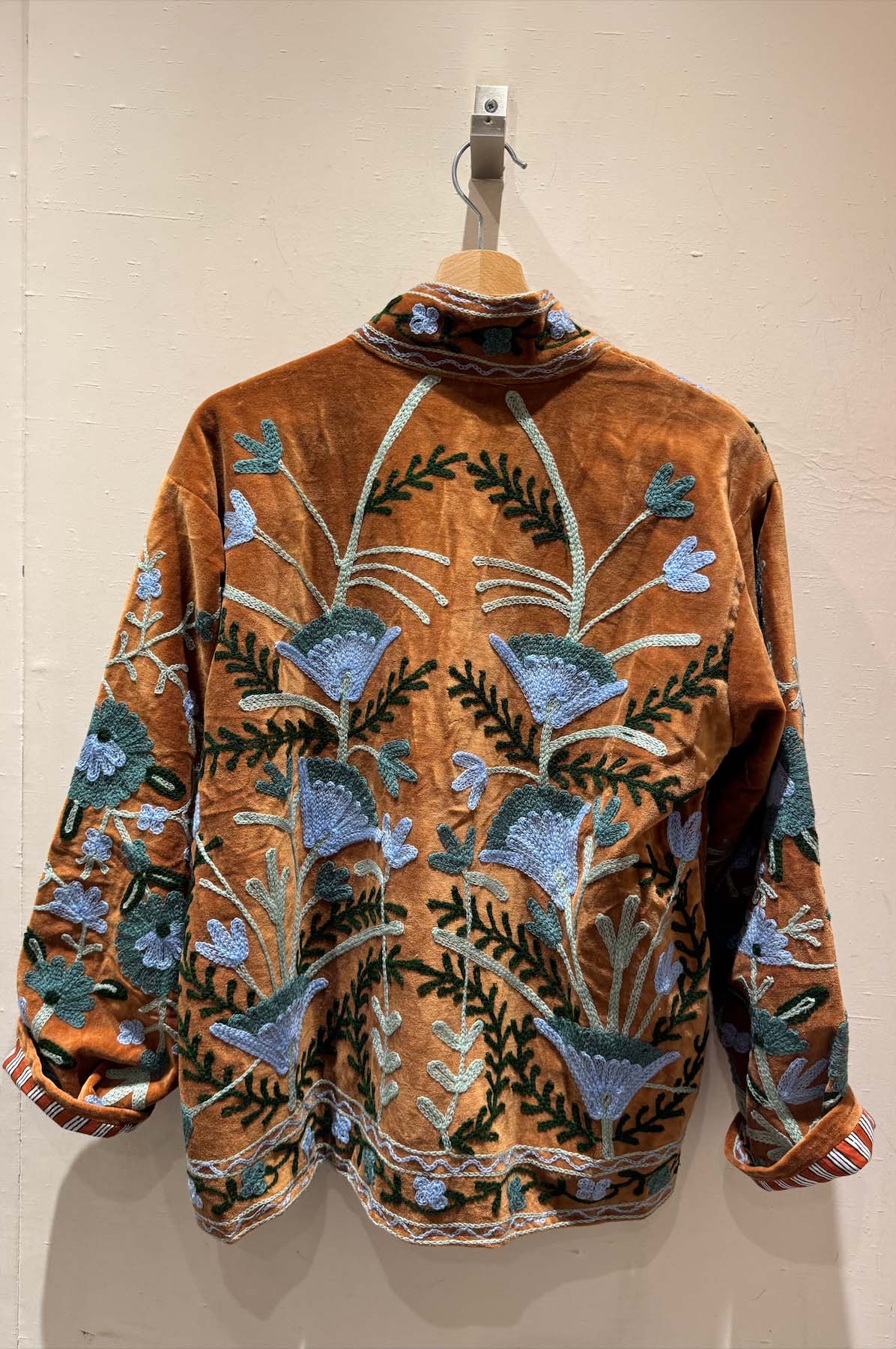 Giacca Ricamata in Velluto