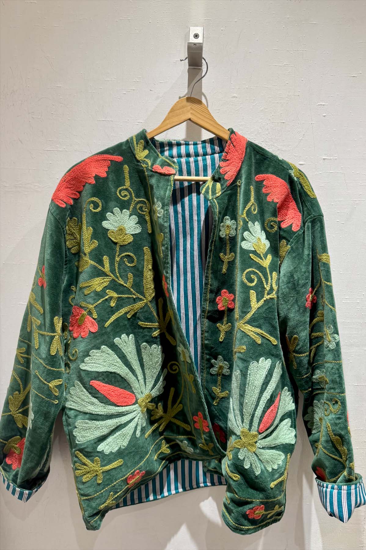 Giacca Ricamata in Velluto