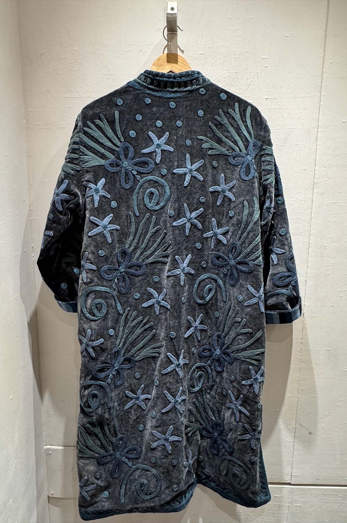 Giacca Lunga Ricamata