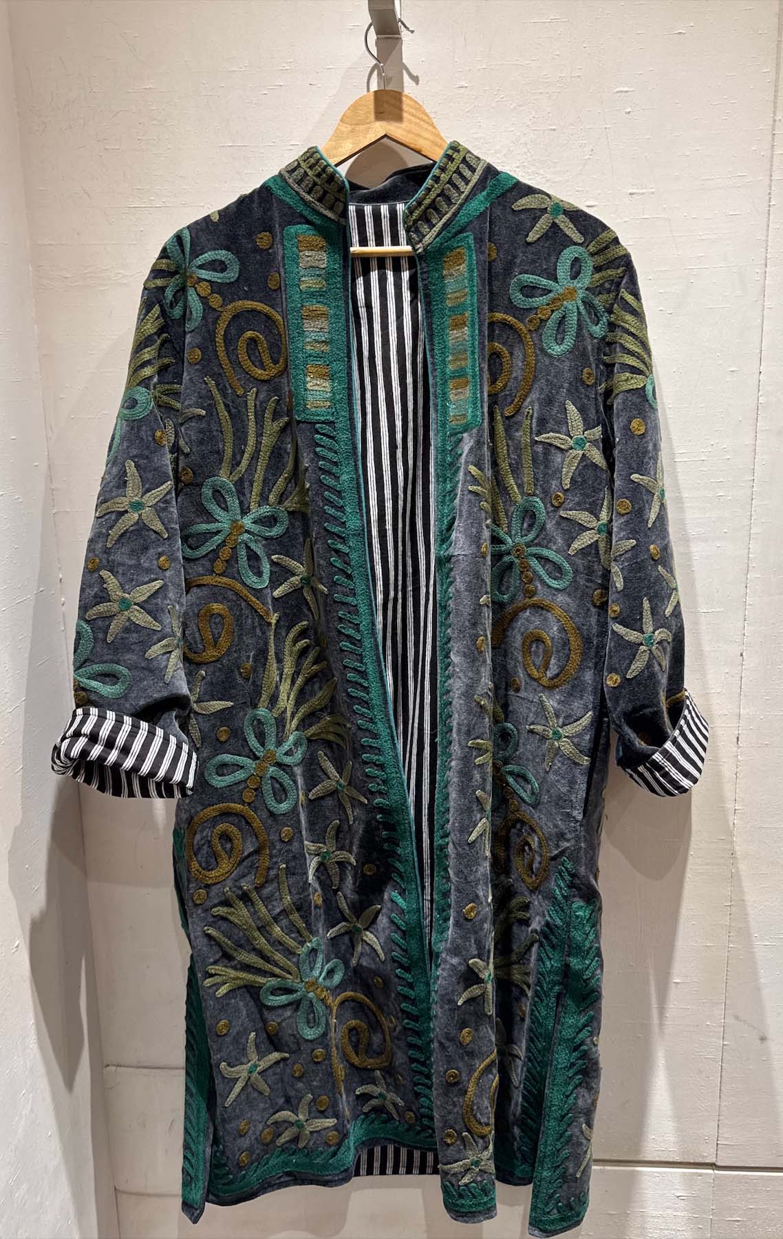 Giacca Lunga Ricamata