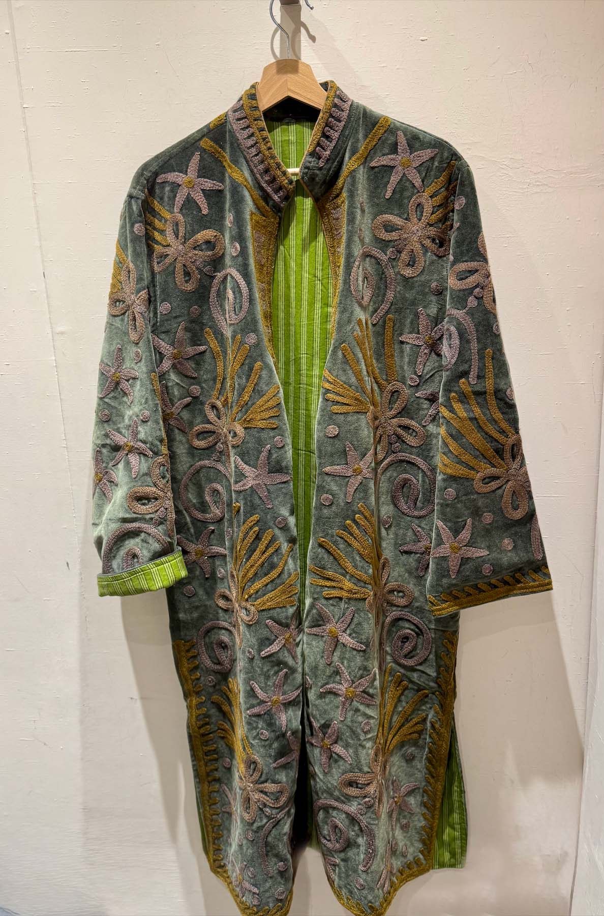 Giacca Lunga Ricamata