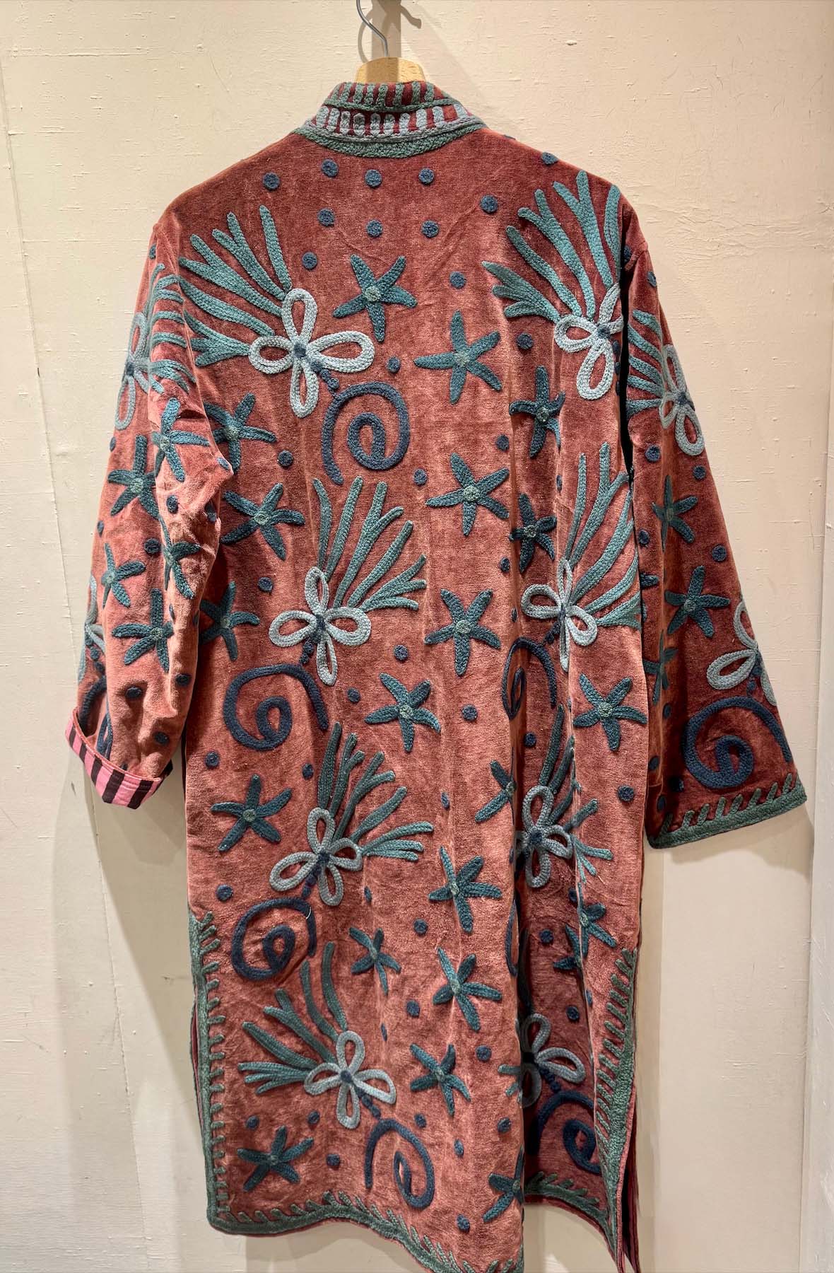 Giacca Lunga Ricamata