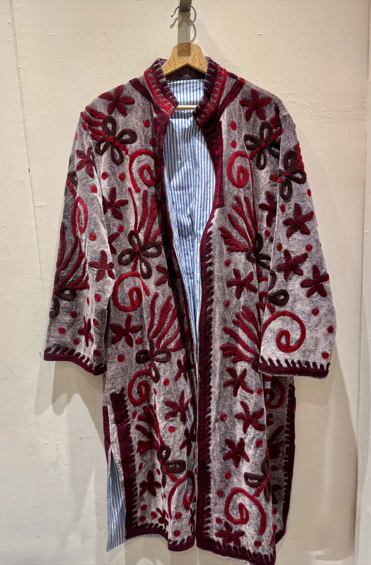 Giacca Lunga Ricamata