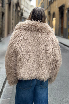 Giacca corta ecopelliccia mongolia