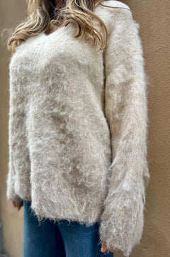 Maglione a V effetto Mohair