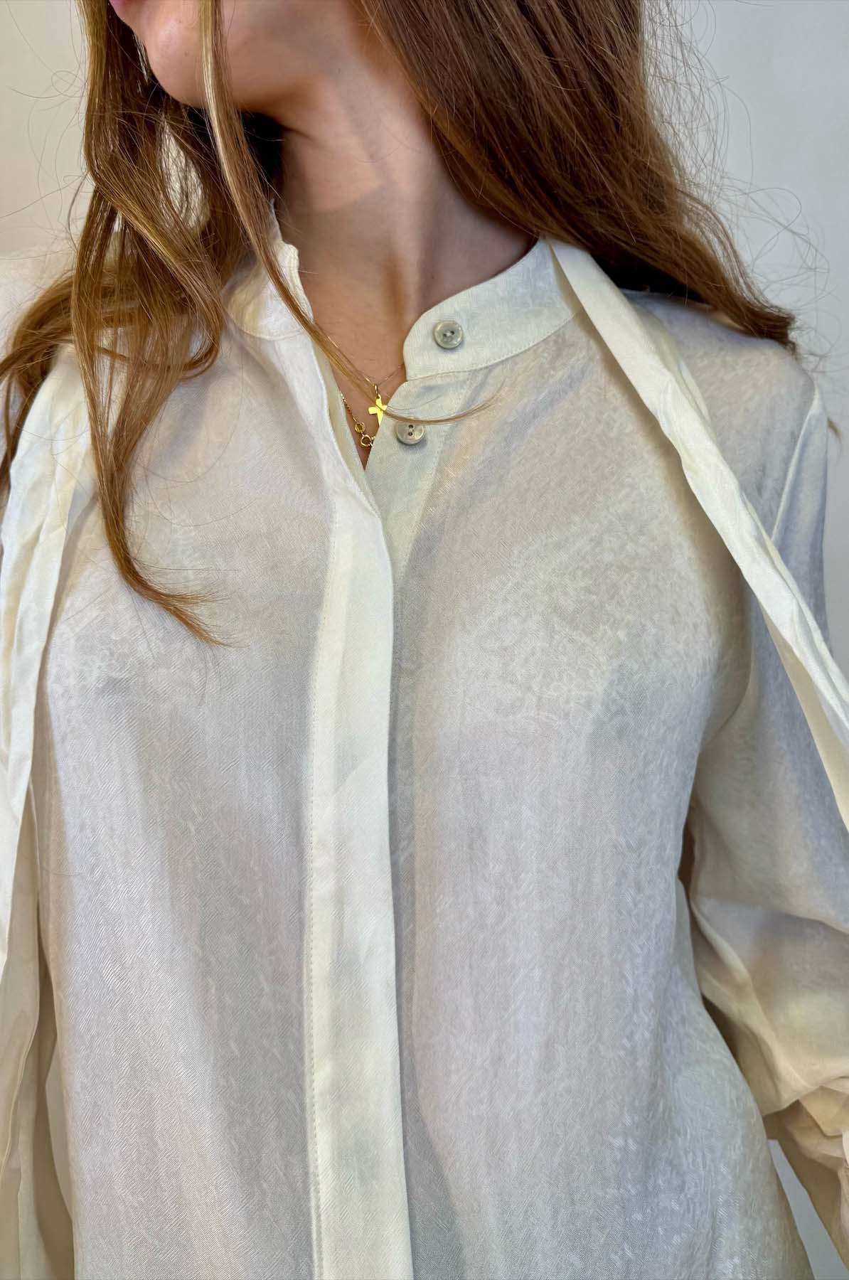 Camicia Tinta Unita con Fiocco