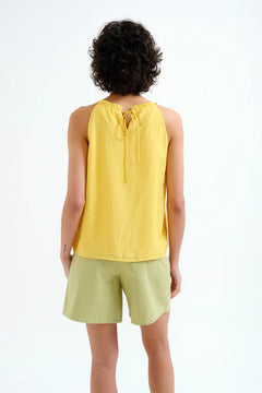 Top halter giallo
