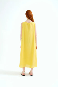 Abito smanicato giallo