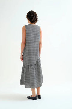 Abito midi a quadretti neri