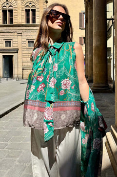 camicia smanicata fantasia floreale