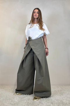 Pantalone Tokyo