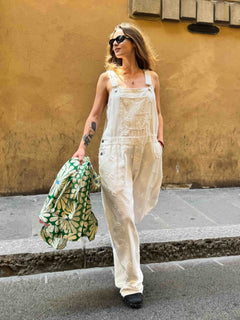 Salopette bianca con ricami
